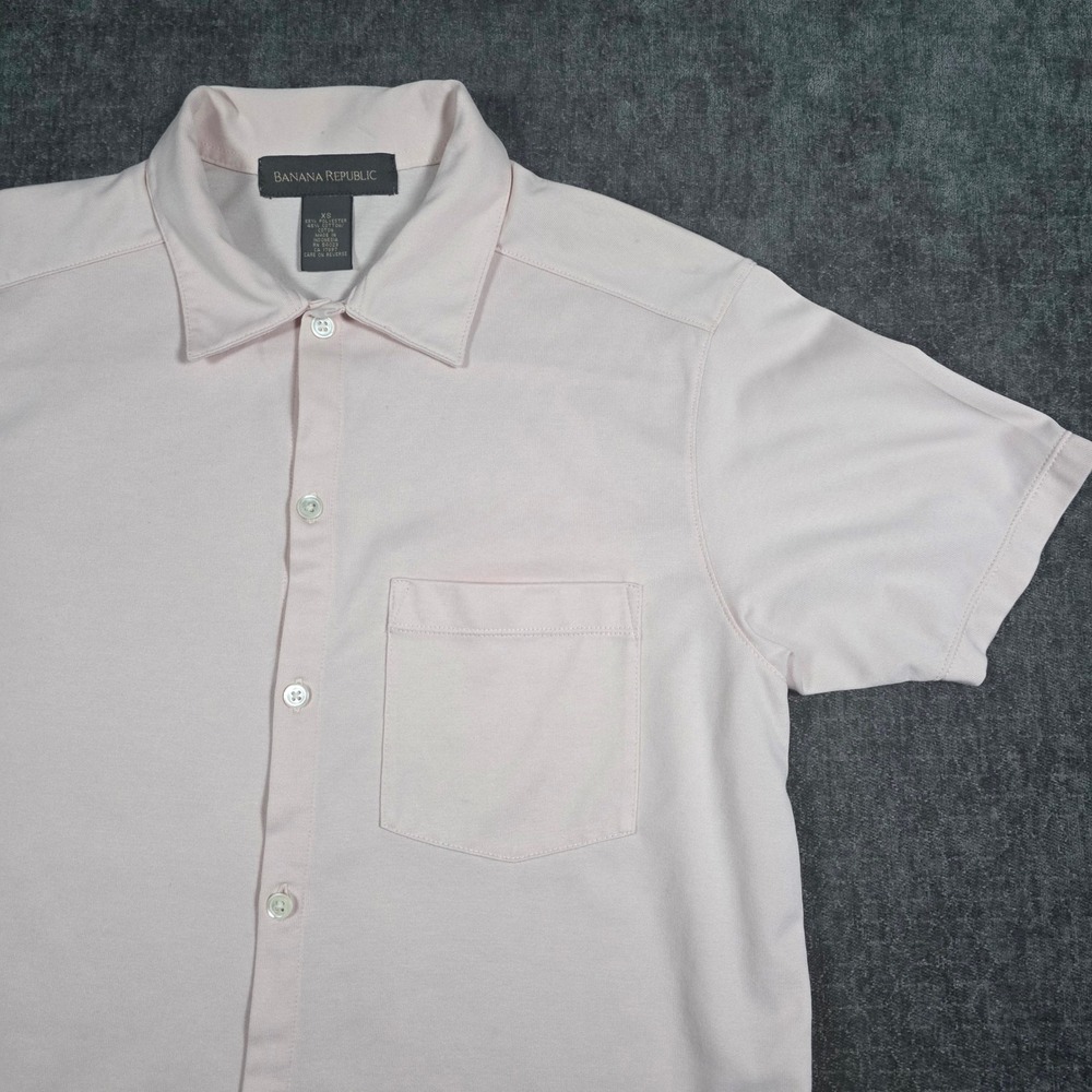 Banana Republic Mens XS Short Sleeve Button Down Shirt Pink Cotton Blend Preppy